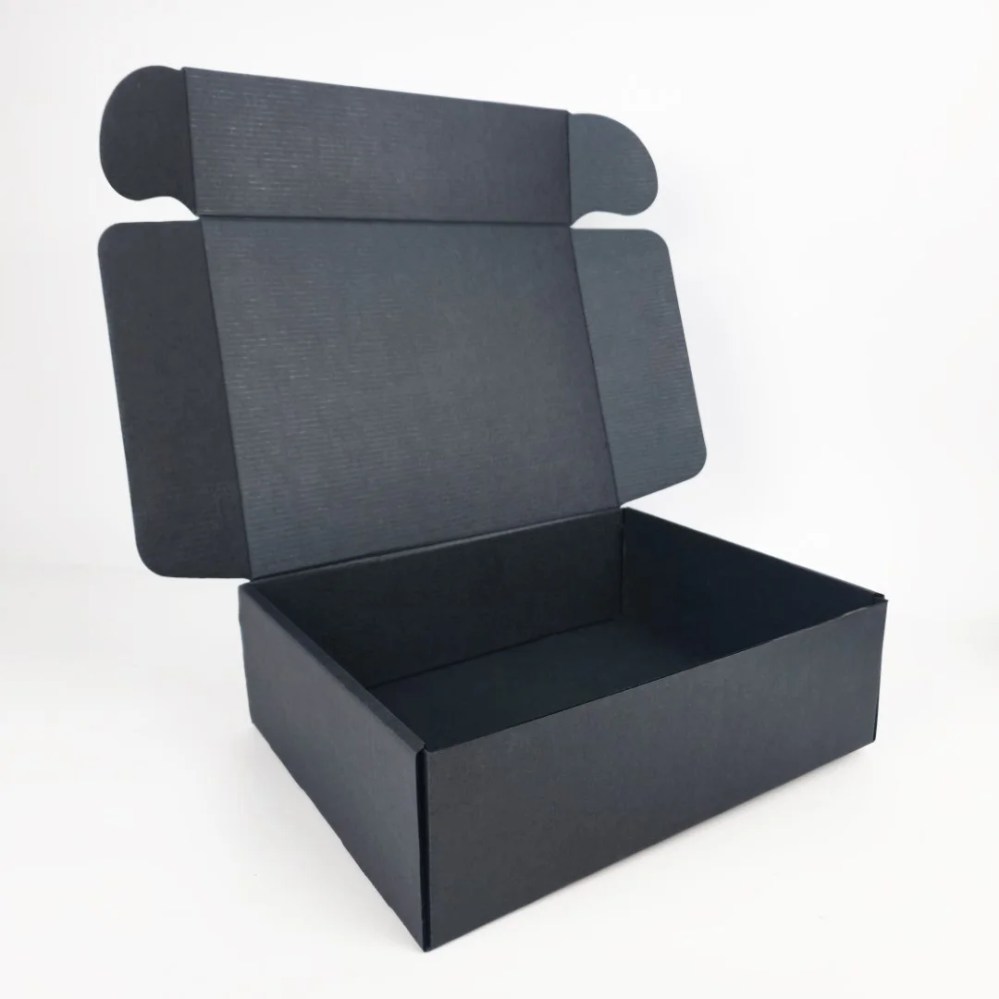 Black Corrugated Box – 22.5L x 29W x 9H cm — Black Corrugated Box – 22.5L x 29W x 9H cm — ready-made or custom-branded with your logo, delivered across Dubai & the UAE.